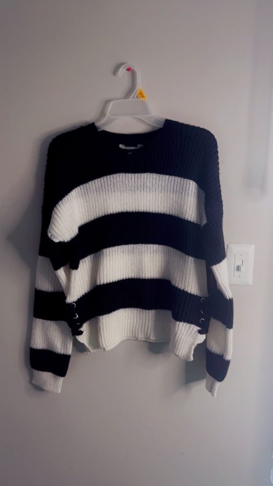 Ladies Black & White Sweater